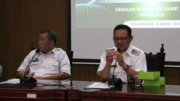 susana+jumpa+pers+smart+city+di+Balaikota+Yogyakarta