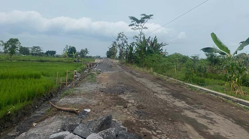 Peningkaatan+Jalan+Kaliduren+Sumber