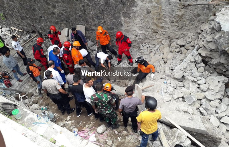 talud+rsud+sleman+ambrol